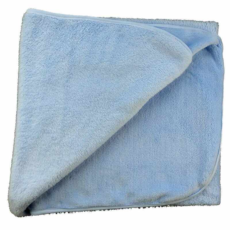 Plaid en tissu doudou bleu made in France