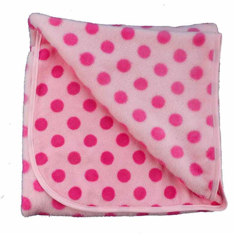 Plaid en tissu doudou rose à pois made in France