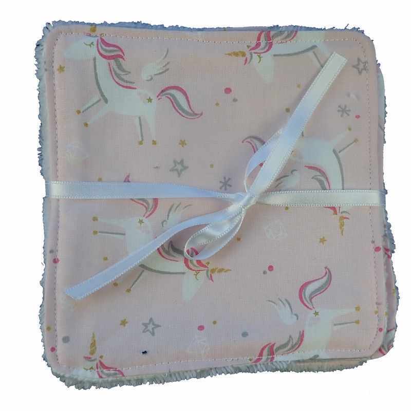 Cinq lingettes lavables blanches licornes roses