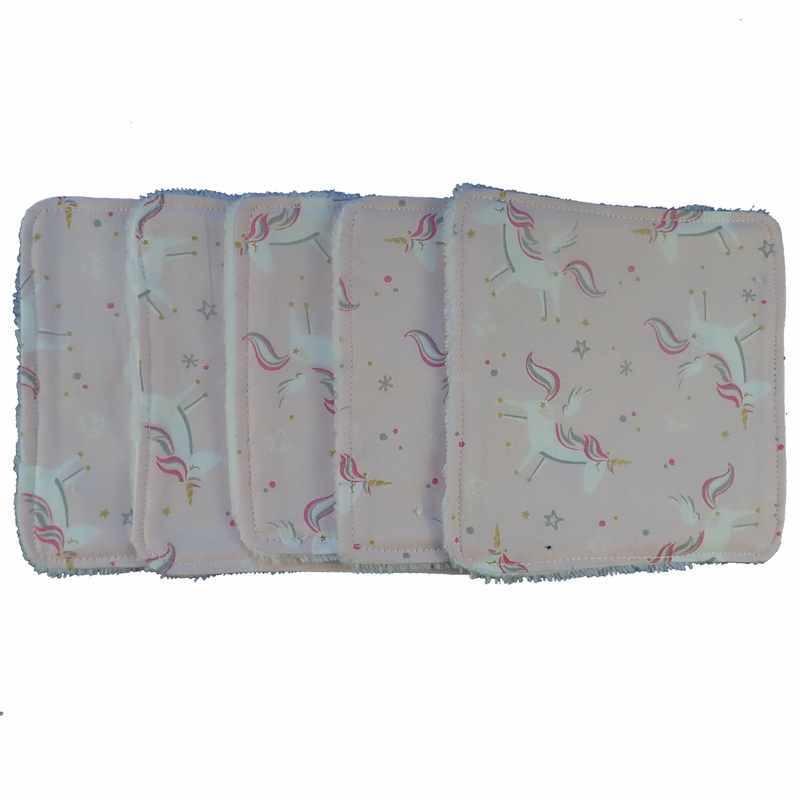 Cinq lingettes lavables blanches licornes roses