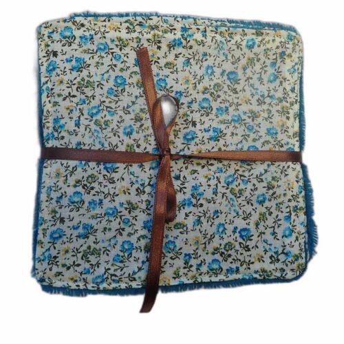 Cinq lingettes lavables fleuries en bambou