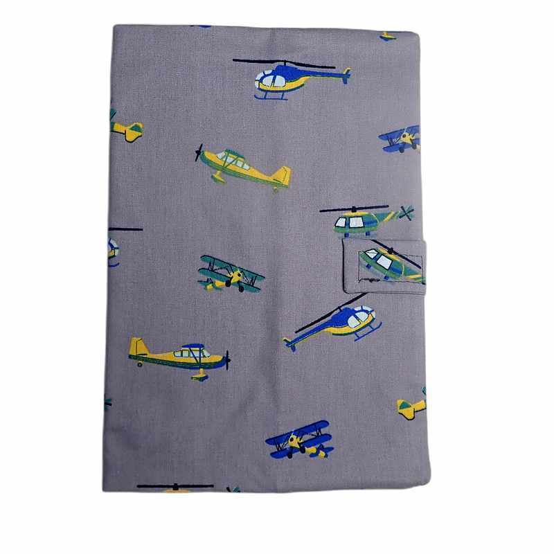 Protège carnet de santé gris motif avions