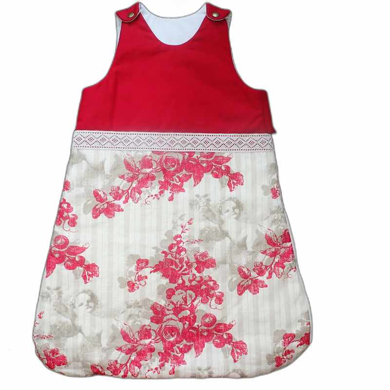 Gigoteuse bordeaux et ivoire motif anges 0/6 mois