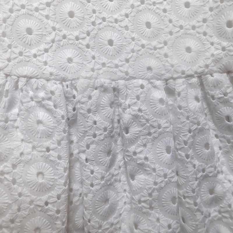 Robe blanche broderie anglaise 9 mois – Image 3
